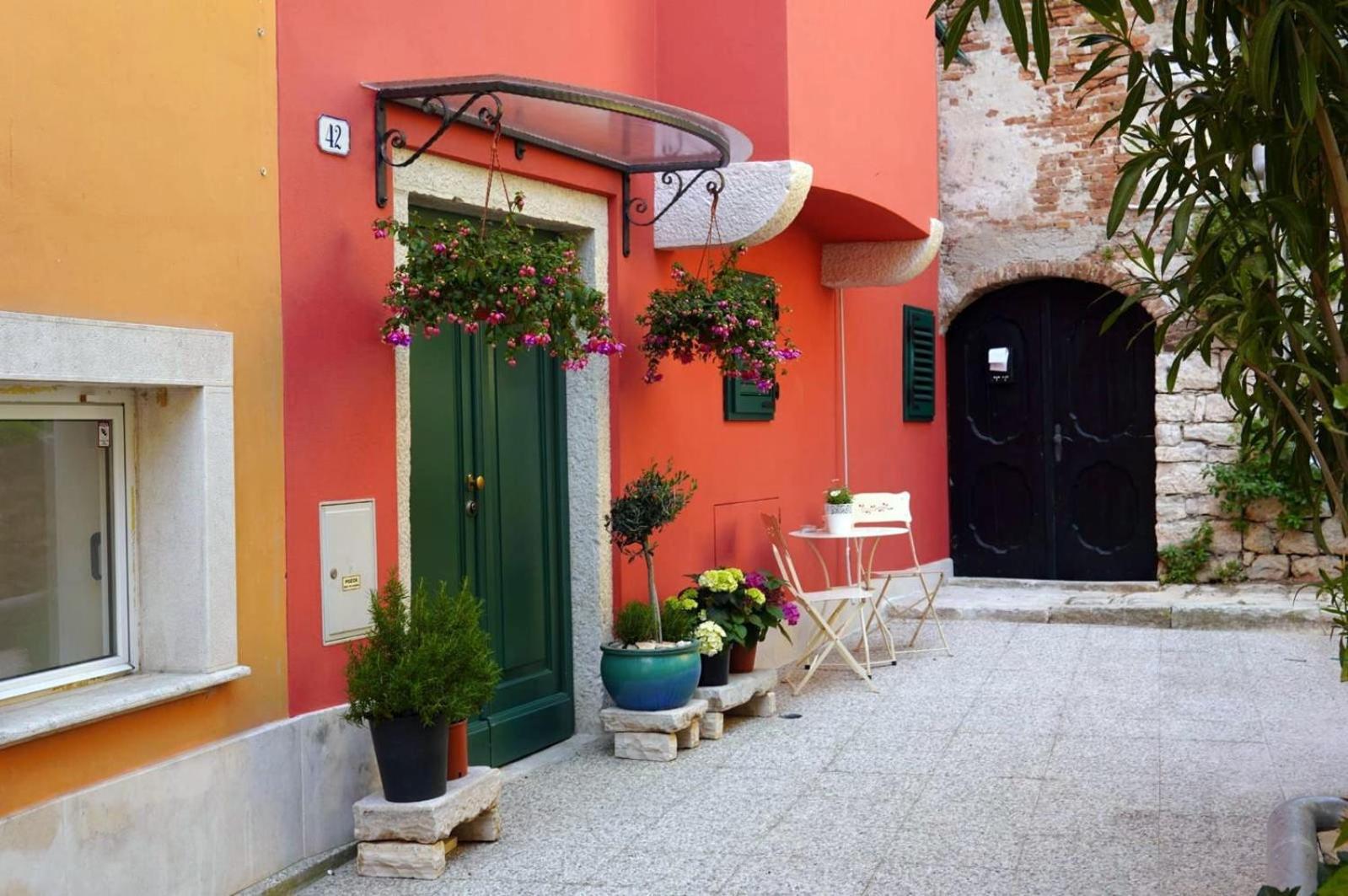 Old Town Seabreeze Residence روفينج المظهر الخارجي الصورة